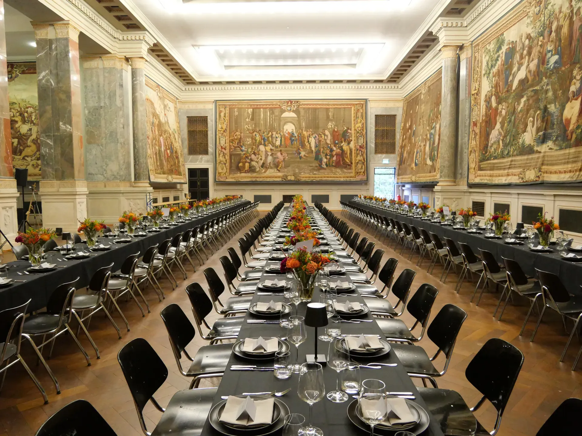 Various Others 2023 bild (1)